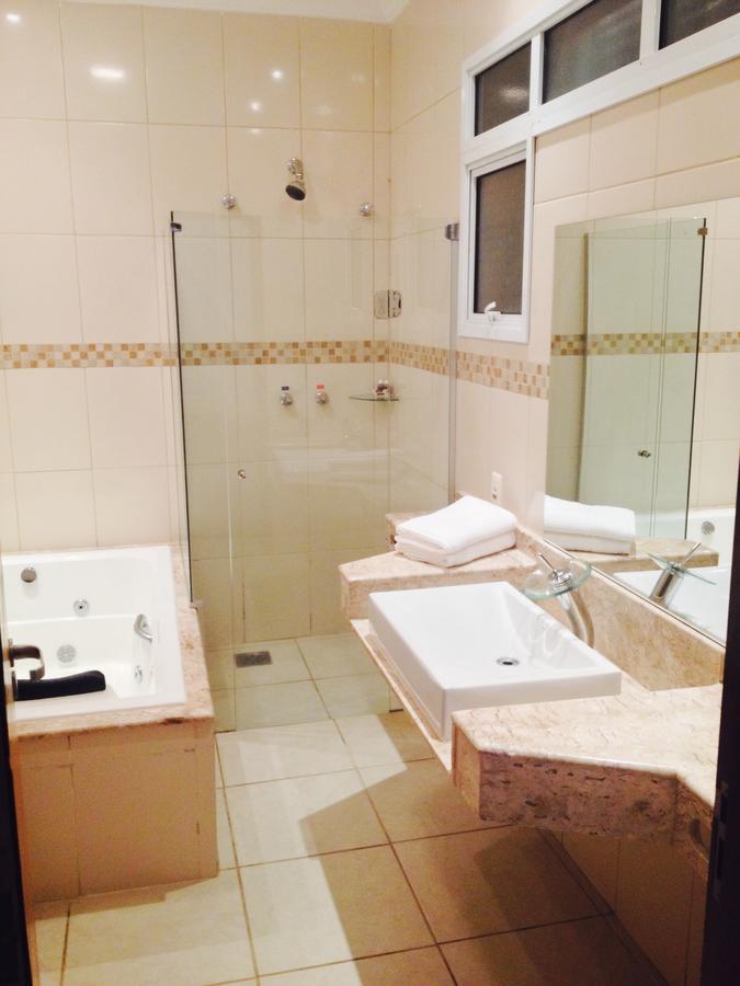 Habitat Hotel Пірасунунґа Екстер'єр фото