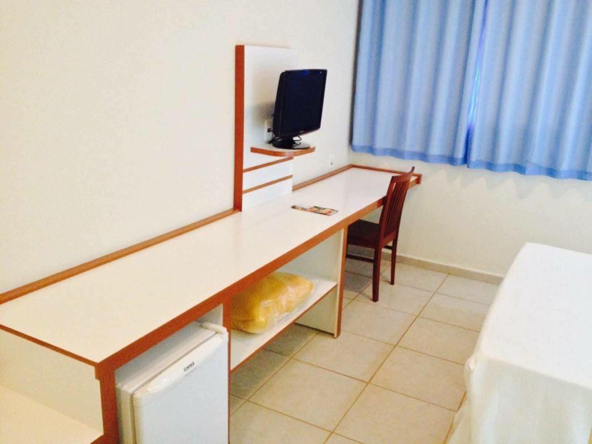 Habitat Hotel Пірасунунґа Екстер'єр фото